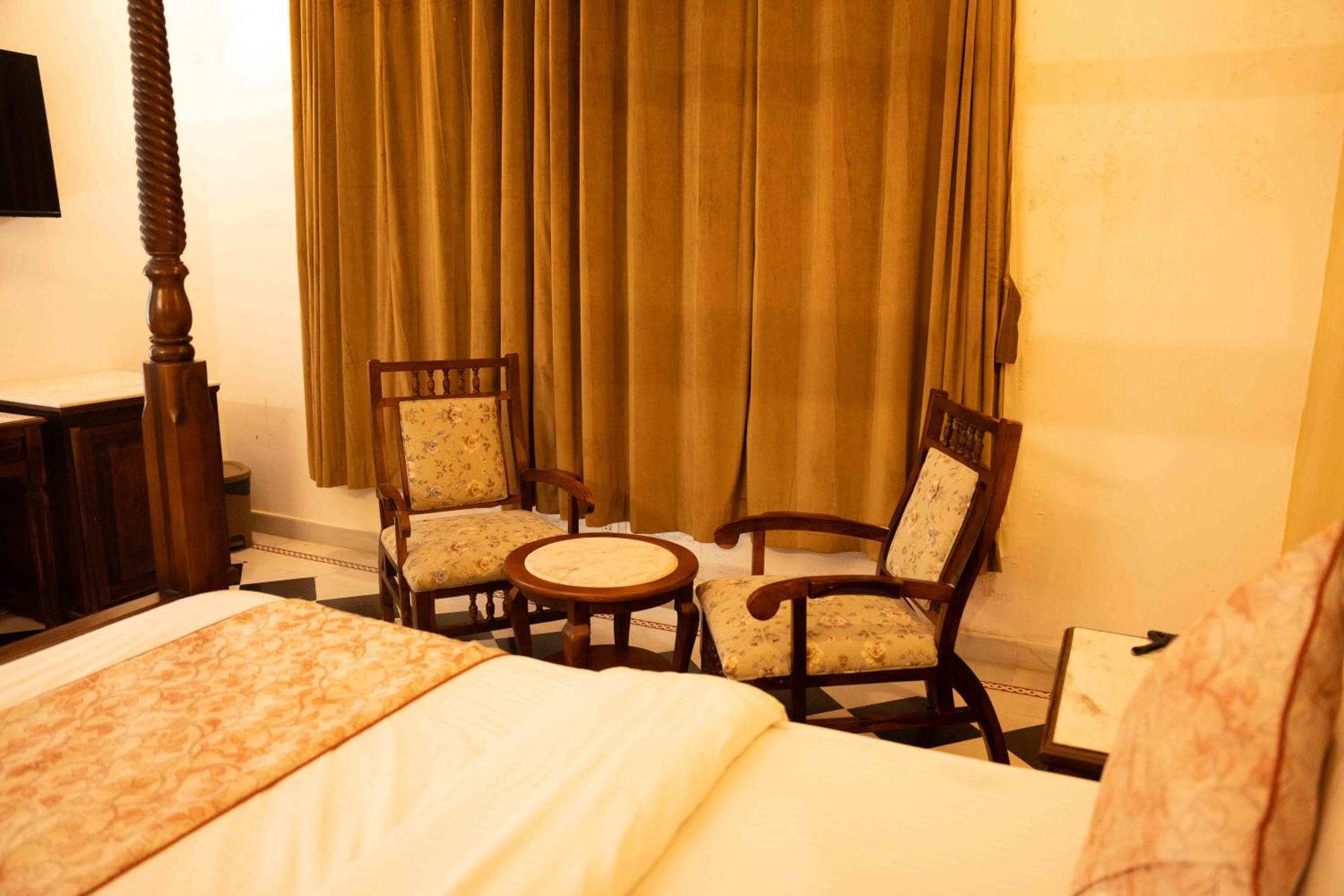 אודייפור Hotel Karohi Villa מראה חיצוני תמונה