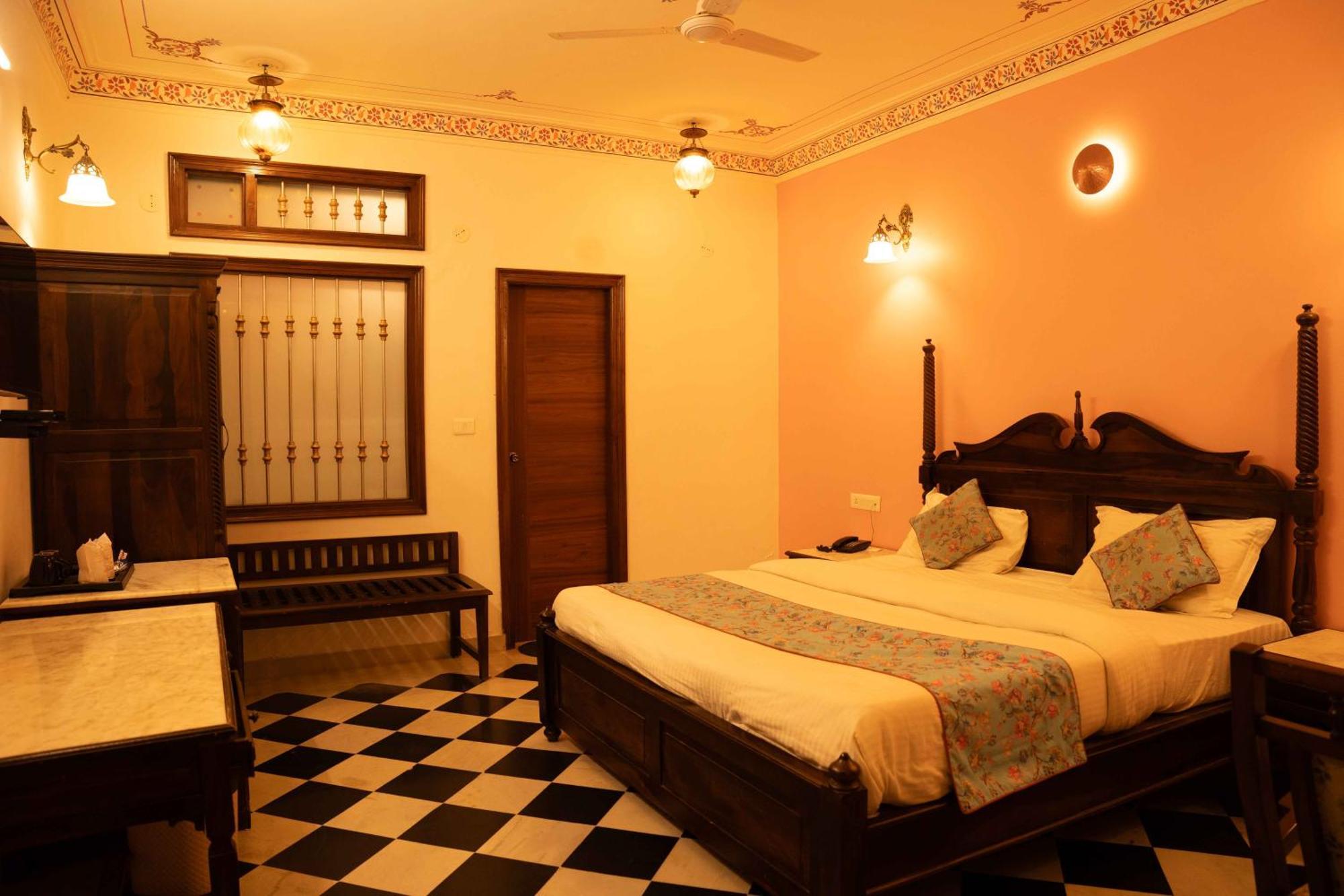אודייפור Hotel Karohi Villa מראה חיצוני תמונה